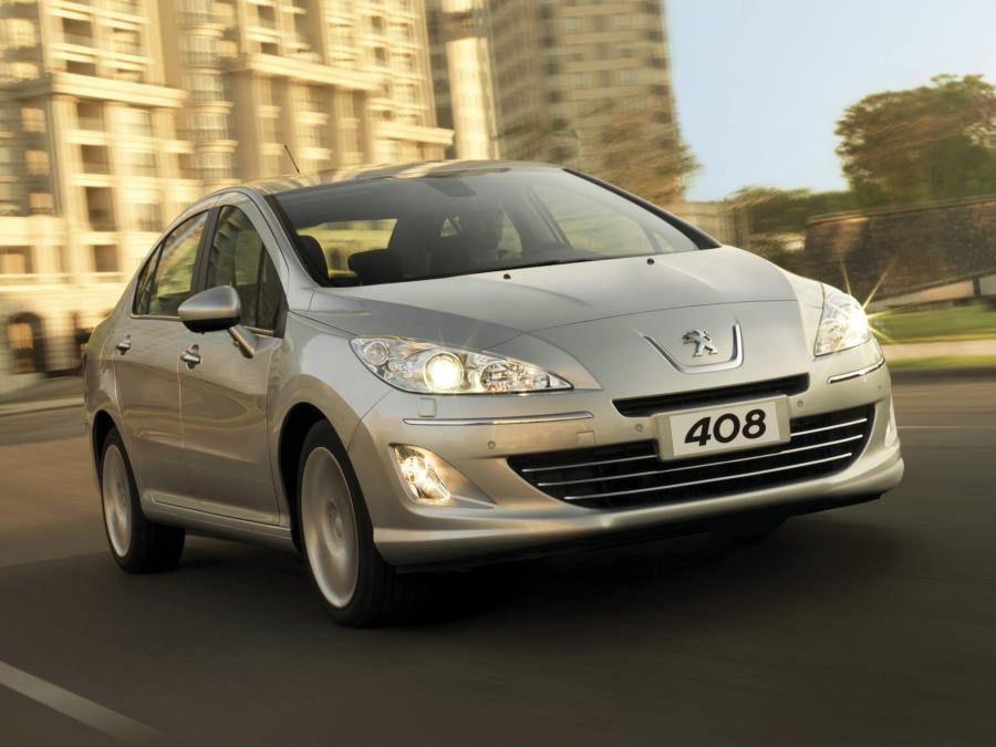  Peugeot 408 2011 года  (BR) (фото 14 из 25)